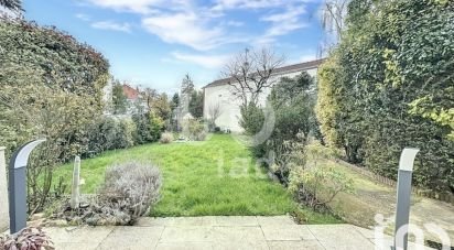 House 6 rooms of 103 m² in Neuilly-Plaisance (93360)