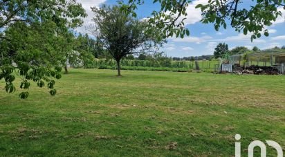 Terrain de 1 052 m² à Saint-Macaire-du-Bois (49260)