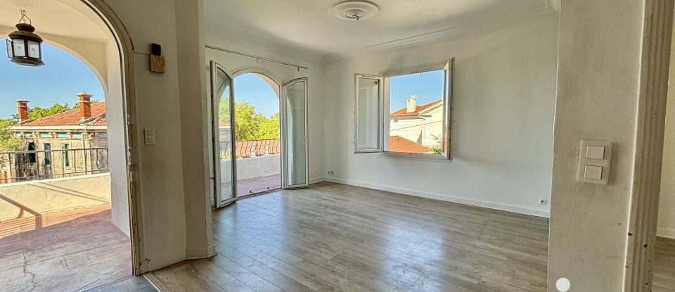 Appartement 5 pièces de 105 m² à Toulon (83000)