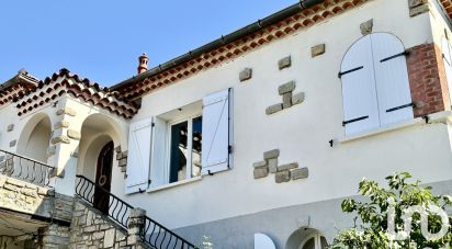Apartment 5 rooms of 105 m² in Toulon (83000)