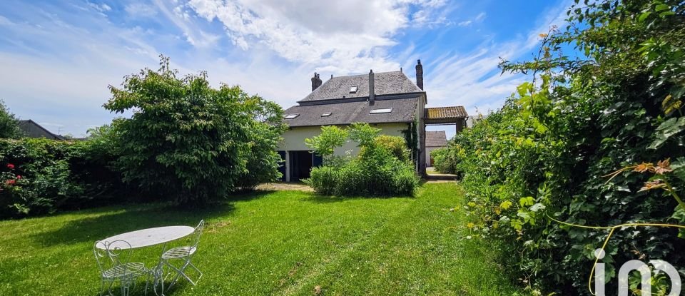 House 8 rooms of 182 m² in Villeneuve-les-Sablons (60175)