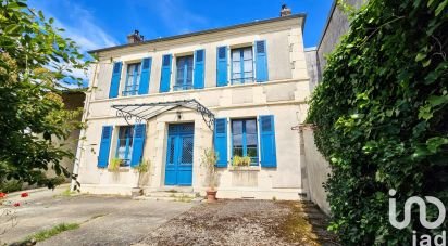 Maison 8 pièces de 182 m² à Villeneuve-les-Sablons (60175)