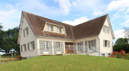 Maison 6 pièces de 200 m² à Froissy (60480)