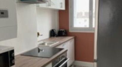 Appartement 4 pièces de 71 m² à Saint-Nazaire (44600)