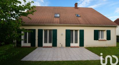 Maison 6 pièces de 227 m² à Saint-Jean-le-Blanc (45650)