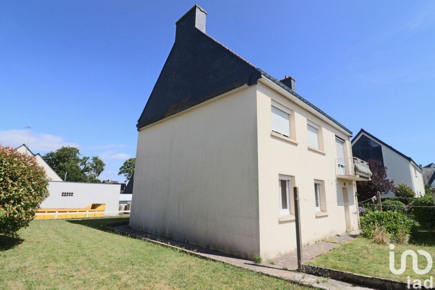 Maison 6 pièces de 121 m² à Kervignac (56700)