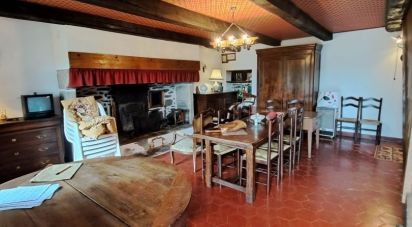 House 7 rooms of 105 m² in Puy-Saint-Gulmier (63470)