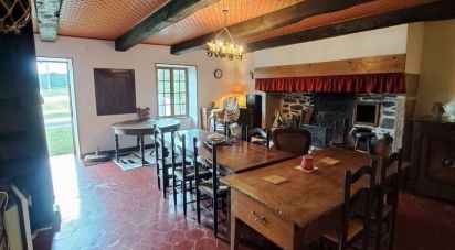 House 7 rooms of 105 m² in Puy-Saint-Gulmier (63470)