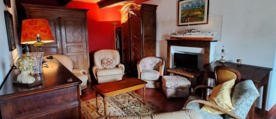 House 7 rooms of 105 m² in Puy-Saint-Gulmier (63470)