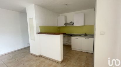 Apartment 2 rooms of 42 m² in Le Tampon (97430)