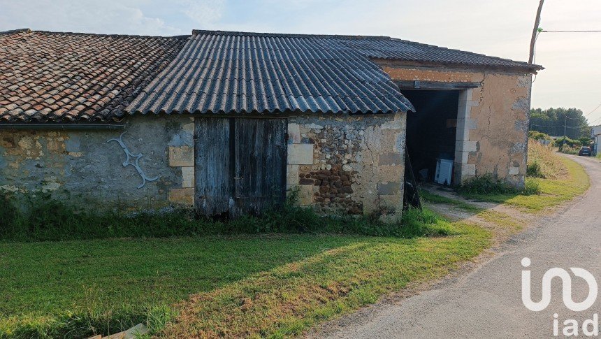 Agricultural land of 2,832 m² in Courpignac (17130)