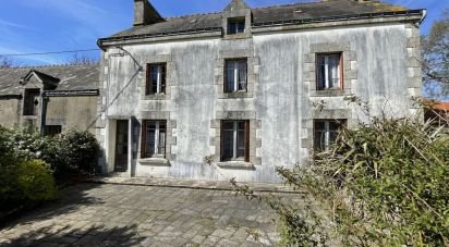 House 5 rooms of 130 m² in Pluméliau (56930)