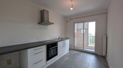 Appartement 4 pièces de 76 m² à Nîmes (30000)