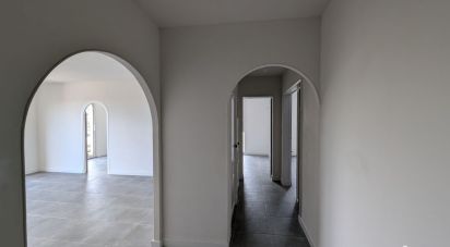 Appartement 4 pièces de 76 m² à Nîmes (30000)