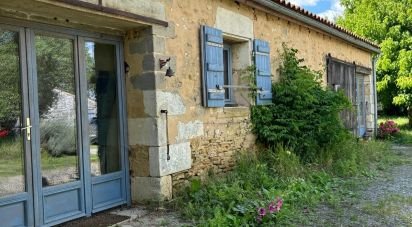 Country house 12 rooms of 300 m² in Lussant (17430)