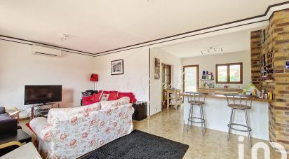 Maison traditionnelle 7 pièces de 140 m² à Alignan-du-Vent (34290)