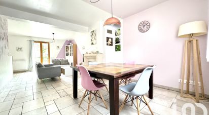 Maison 6 pièces de 120 m² à Saint-Ouen-en-Brie (77720)