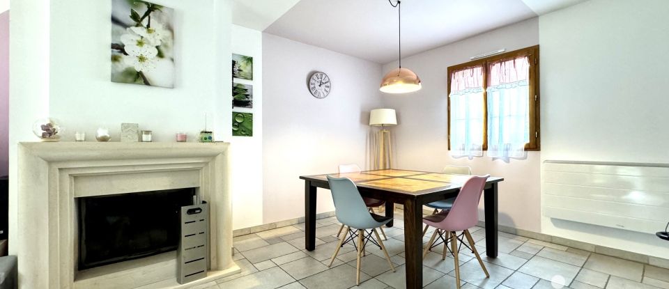 Maison 6 pièces de 120 m² à Saint-Ouen-en-Brie (77720)