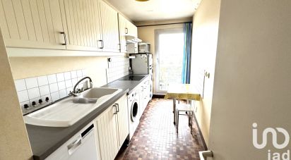 Appartement 2 pièces de 49 m² à Courbevoie (92400)