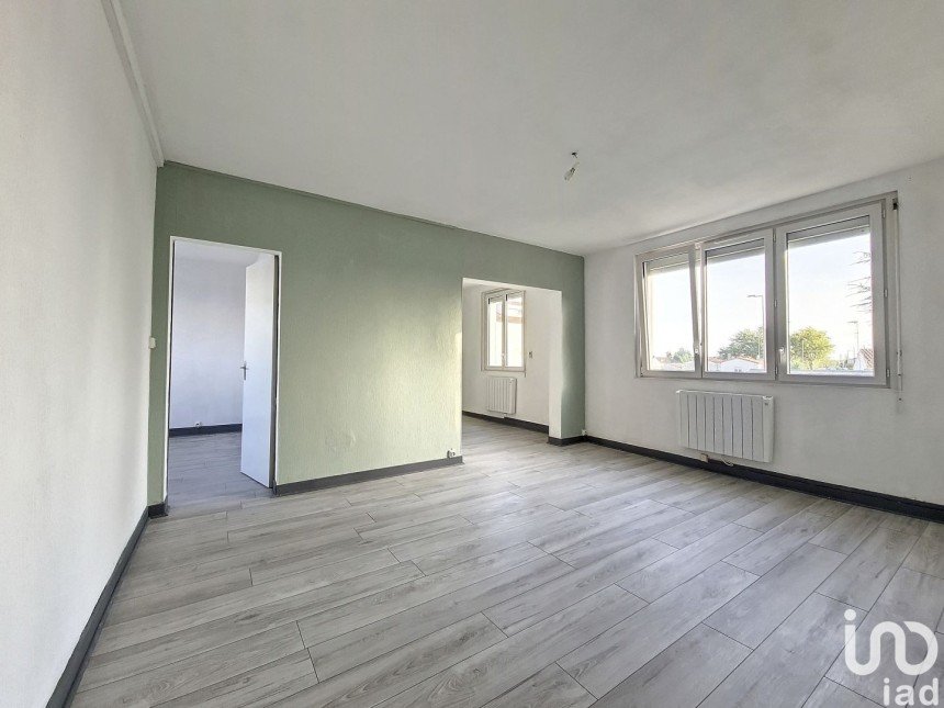 Apartment 4 rooms of 61 m² in Rochefort (17300)