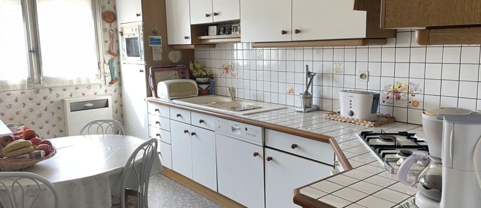 Appartement 5 pièces de 117 m² à Limoges (87000)