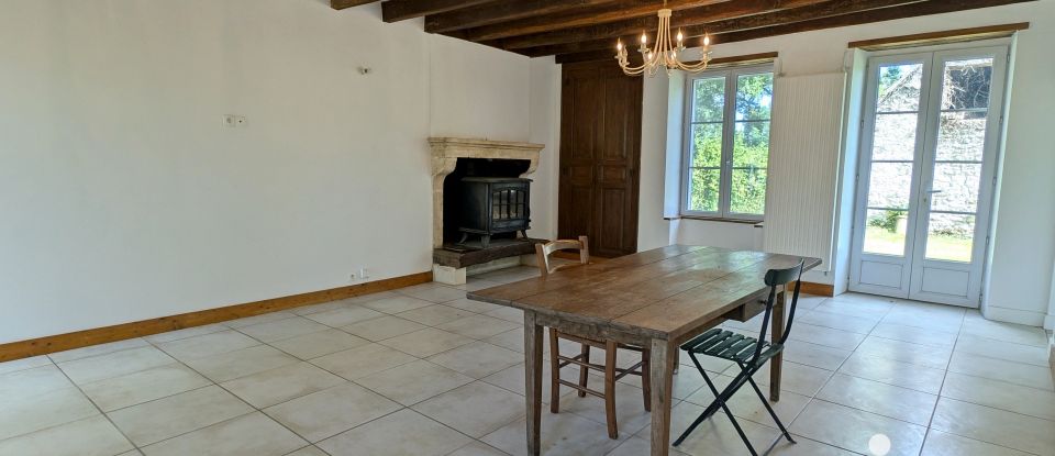 Longere 6 rooms of 158 m² in Sacierges-Saint-Martin (36170)