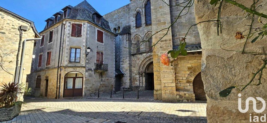 House 7 rooms of 146 m² in Beaulieu-sur-Dordogne (19120)