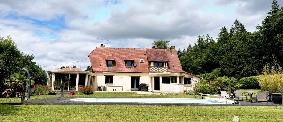 Mansion 6 rooms of 180 m² in Livarot-Pays-d'Auge (14140)