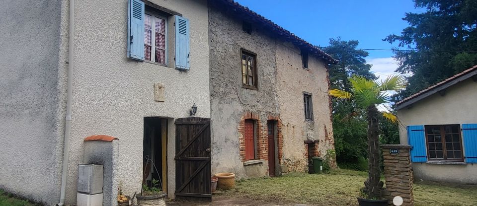 Traditional house 4 rooms of 84 m² in Rozier-en-Donzy (42810)