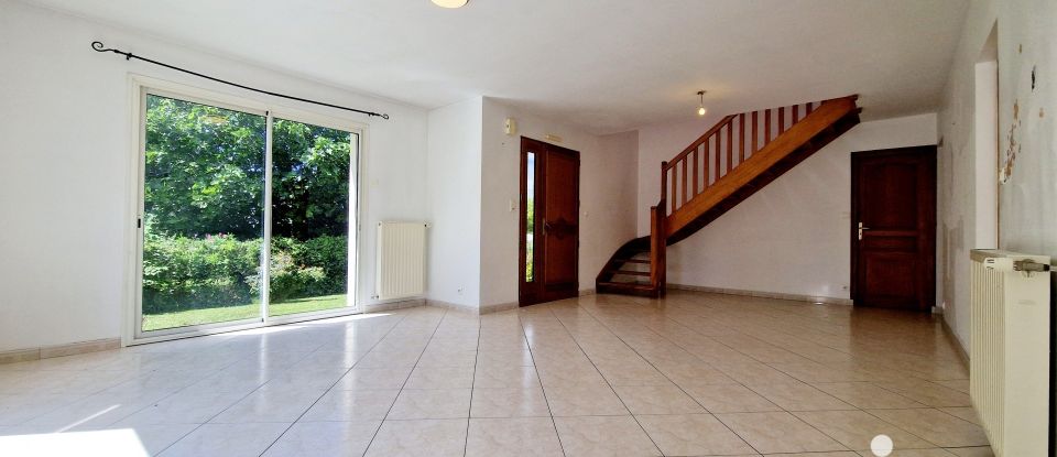 Maison 7 pièces de 128 m² à Muzillac (56190)