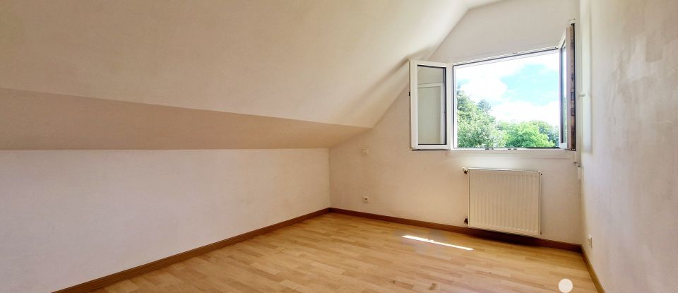 Maison 7 pièces de 128 m² à Muzillac (56190)