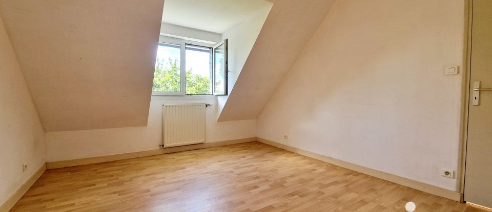 Maison 7 pièces de 128 m² à Muzillac (56190)