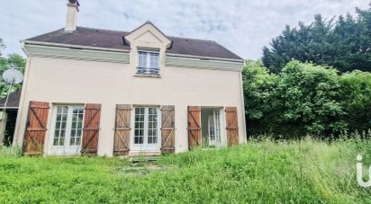 Maison traditionnelle 5 pièces de 113 m² à Marolles-en-Brie (94440)