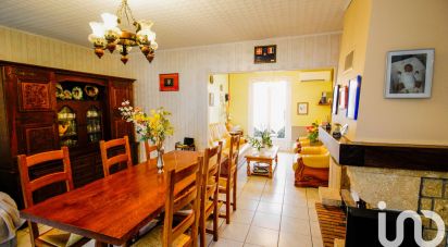 Traditional house 6 rooms of 100 m² in Ézy-sur-Eure (27530)