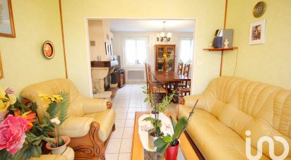 Traditional house 6 rooms of 100 m² in Ézy-sur-Eure (27530)