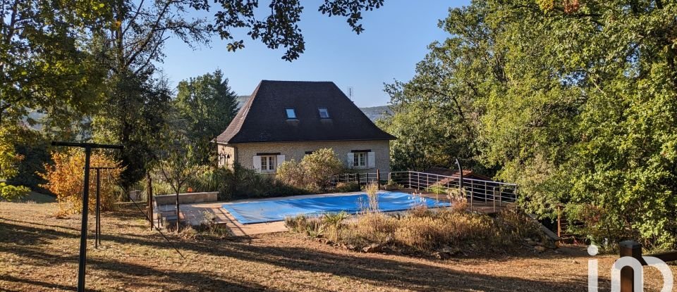 Maison traditionnelle 8 pièces de 140 m² à Condat-sur-Vézère (24570)