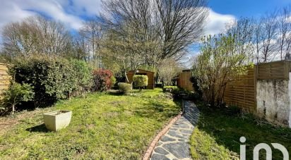 House 6 rooms of 109 m² in Roissy-en-Brie (77680)