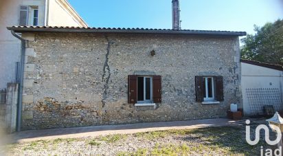 Town house 7 rooms of 148 m² in Montendre (17130)