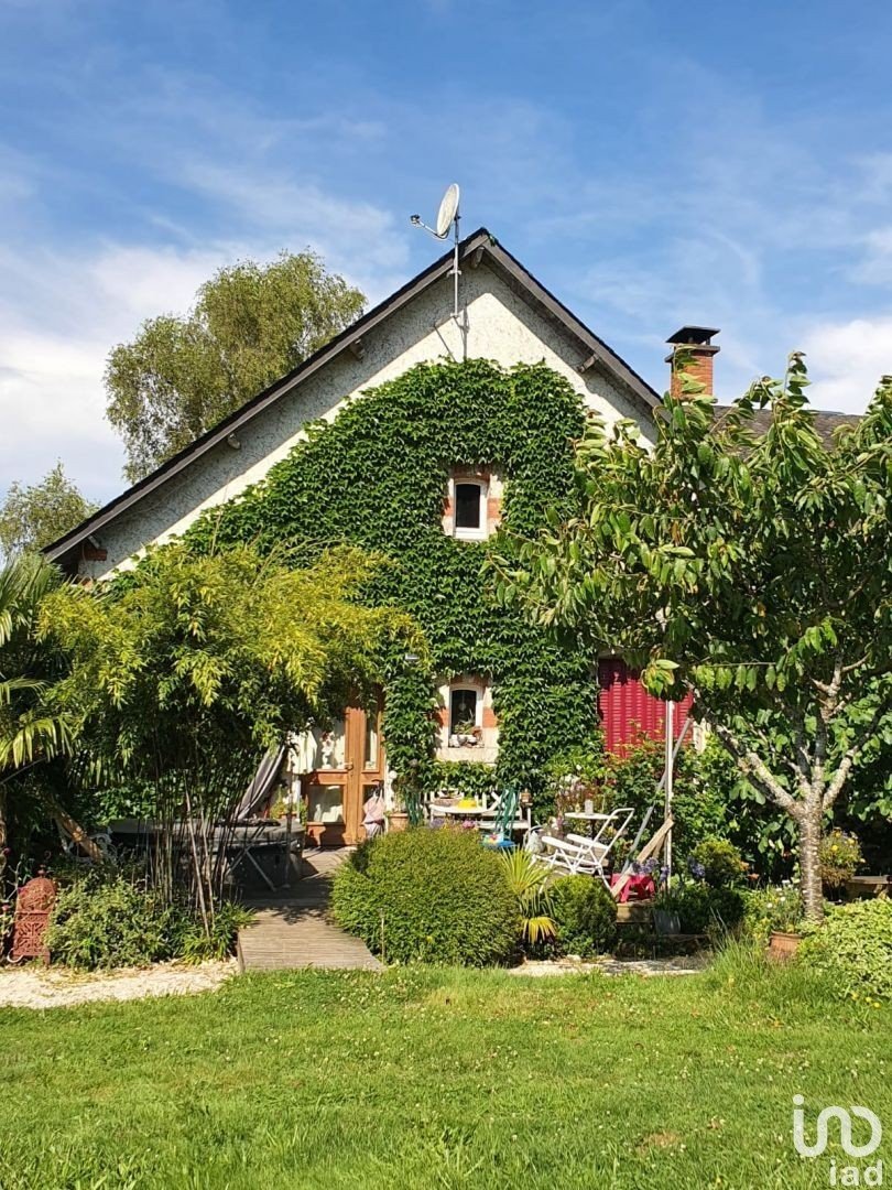 Maison 6 pièces de 156 m² à Saint-Privat (19220)