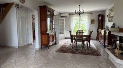 Traditional house 6 rooms of 130 m² in Carquefou (44470)