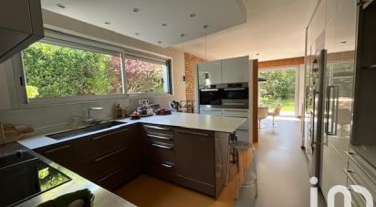 Maison 6 pièces de 175 m² à Gradignan (33170)