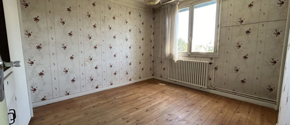 Maison 8 pièces de 162 m² à Saint-Herblain (44800)