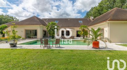 Bastide 12 pièces de 458 m² à Favrieux (78200)