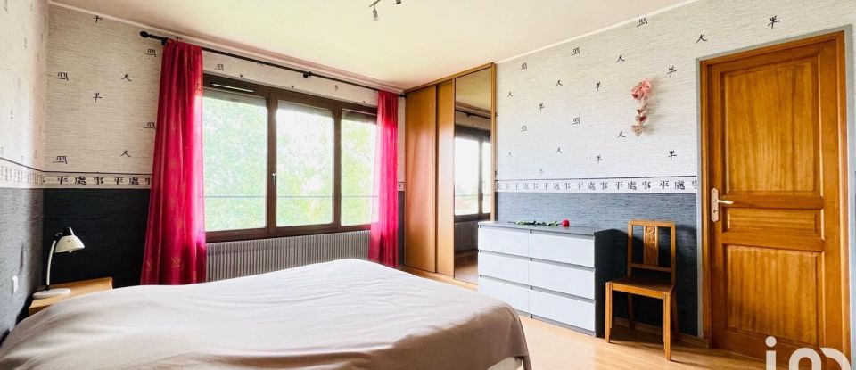 Maison 8 pièces de 183 m² à Linas (91310)