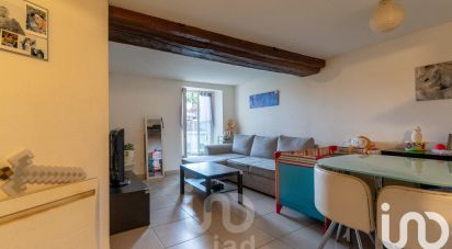 Apartment 1 room of 27 m² in Septeuil (78790)