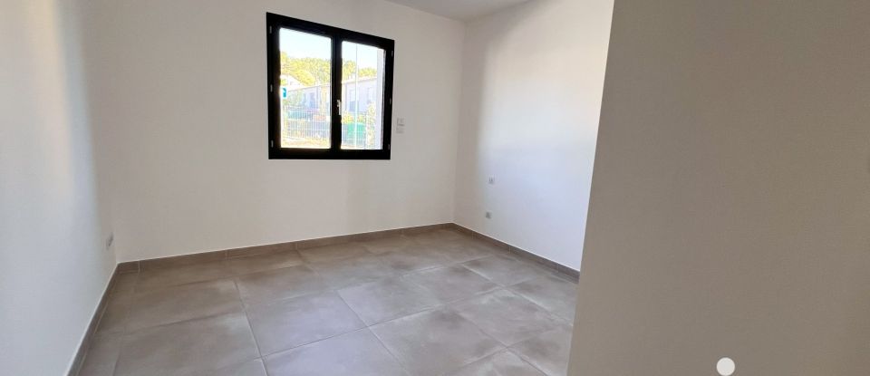 House 4 rooms of 92 m² in Bize-Minervois (11120)