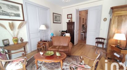 Apartment 6 rooms of 154 m² in Poitiers (86000)