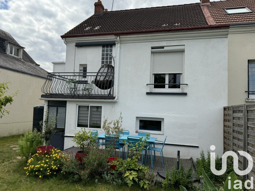 Town house 4 rooms of 94 m² in Fleury-les-Aubrais (45400)