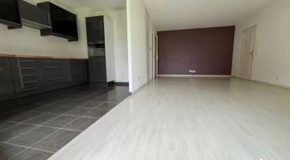 Apartment 2 rooms of 67 m² in Reims (51100)
