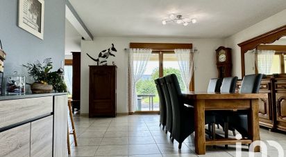 Maison 7 pièces de 213 m² à Isigny-le-Buat (50540)